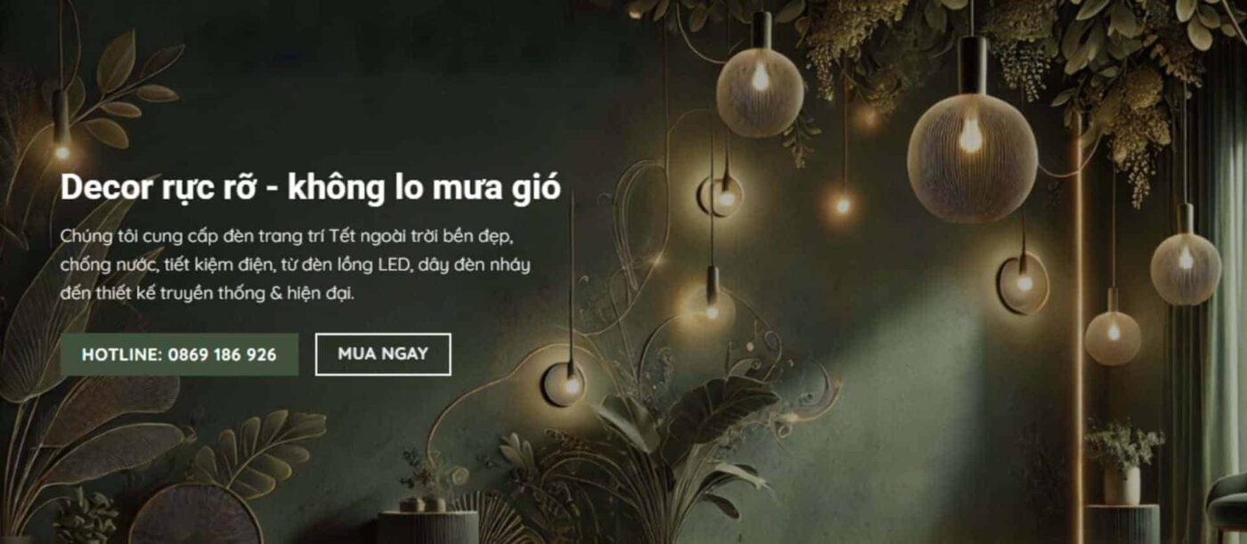 Không gian Tết rực rỡ với đèn trang trí Tết ngoài trời